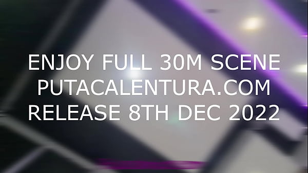 ES UN PLACER TENER ESTE TRASERO REBOTANDO EN MI VERGA 