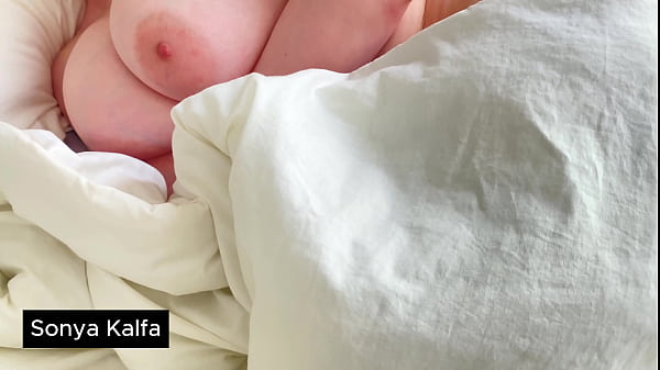 Nonton Big Ass Step Mom Getting A Morning Doggy Fucked thumbnail