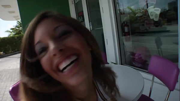 Nonton Morgan Dayne Gets Her Face Splattered With Jizz After Getting Picked Up Sqf thumbnail