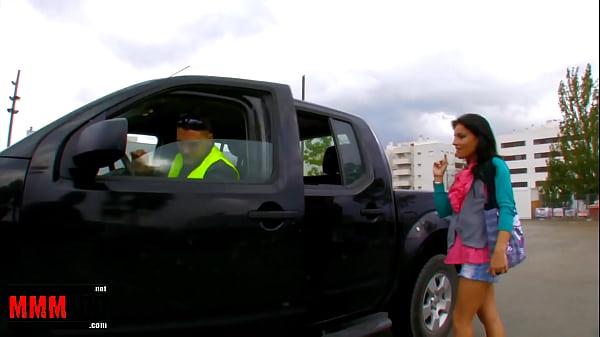 Play MP4 - Jordanne Kali shagged by the taxi driver great anal sex