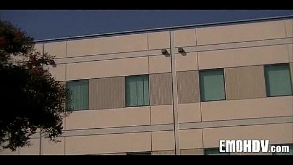 Nonton Emo Slut Fucked 359 thumbnail