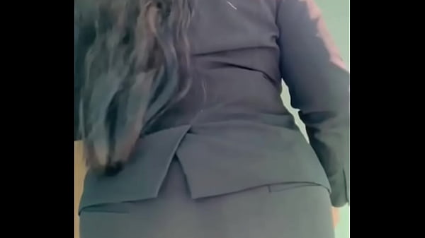 Mexicana Secretaria Sexy Milf Quitandose Todo Su Uniforme Latina Caliente Se Desnuda Y Masturba Muestra Toda Su Tanga Su Ano Y Su Vagina thumbnail