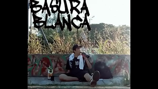 Nonton El Cachi Basura Cojiendo Putas thumbnail