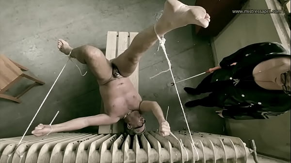 Dominatrix Mistress April Punishment in Jail