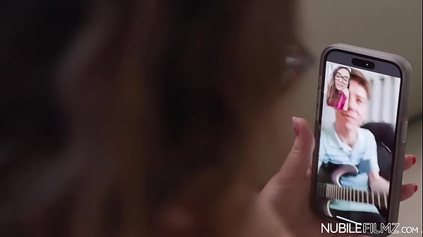 Play MP4 - Leana Lovings Have Anything