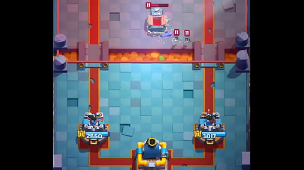 Detonando a mi pana en Clash Royale 