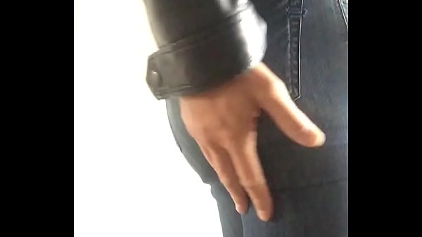 Play MP4 - jerking off my cock in tight Ripped jeans