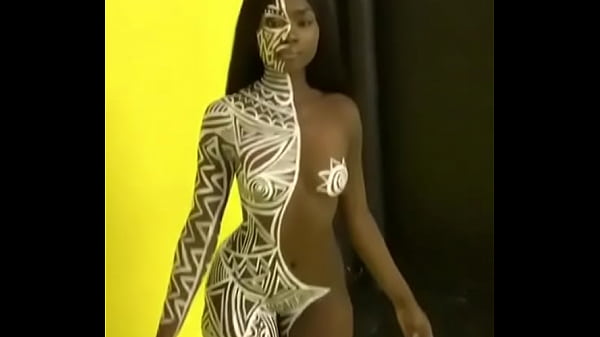 Quem e ela? Alguem sabe?