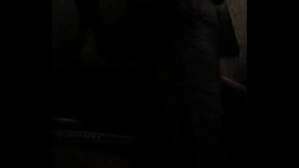 Nonton Masturbating On Couch thumbnail