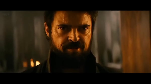 3 novin socando no gostosa do capit&atilde;o p&aacute;tria