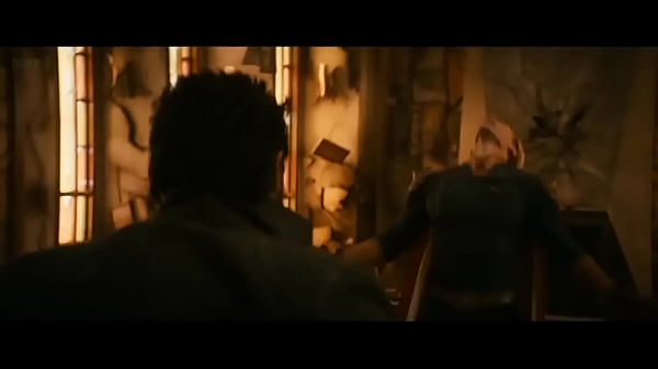 3 novin socando no gostosa do Capit&atilde;o p&aacute;tria 