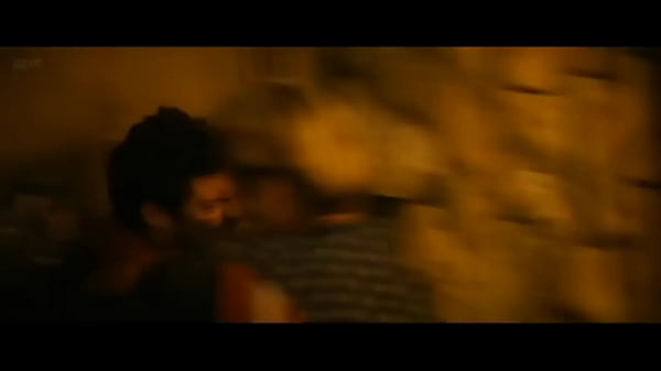 3 novin socando no gostosa do capit&atilde;o p&aacute;tria 