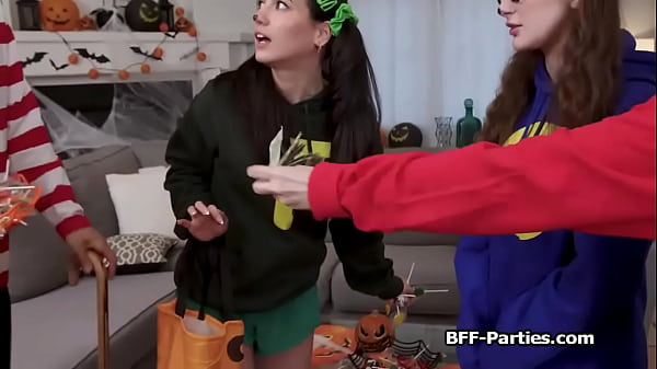Halloween candy stealing turns to fourway dick sucking for these naughty teens 
