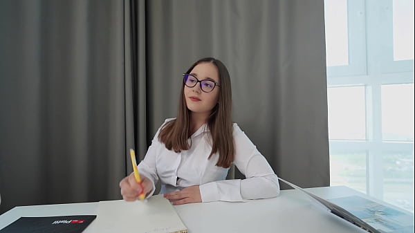 Nonton Female Boss Locked The Door And Demanded My Dick On Her Desk thumbnail