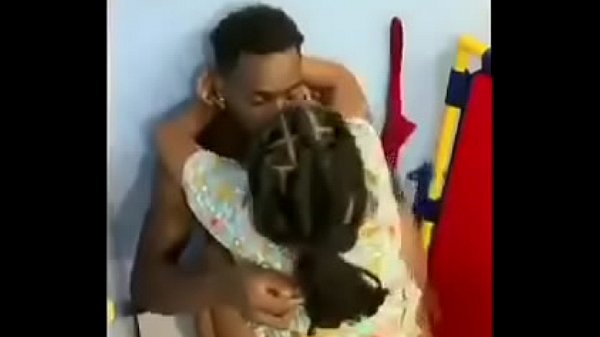 Play MP4 - Baddest amateur bitch