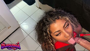 Realizando o fetiche dessa preta safada gostosa acabou de estreia no porn&ocirc_