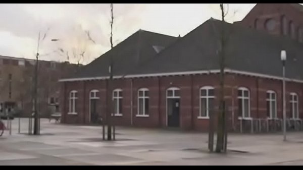 Nonton Hottie Takes It Up The Ga thumbnail