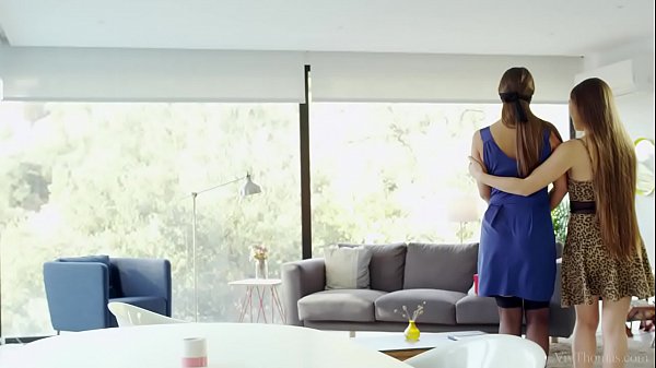 Play MP4 - Tiffany Doll Surprises Amirah Adara with a Hitachi