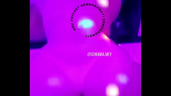 Nonton Linda E Maravilhosa Senhora Mey thumbnail