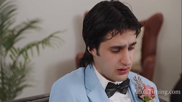 Dates stepmom was my prom redemption