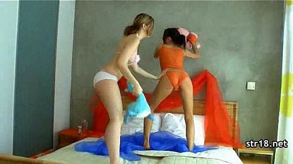 Nonton Tight Teen Likes It Hardcore thumbnail