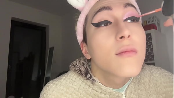 Play MP4 - Boy 2 sissy feminization with full make up and dressing up