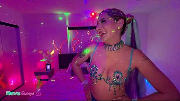 Dahlia Noire Turns A Neon Rave Encounter Into A High-Energy Ride! thumbnail
