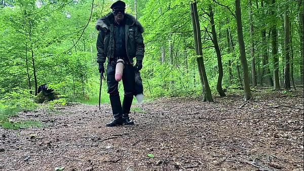 PREVIEW BLH WITH BIG STRAPON 