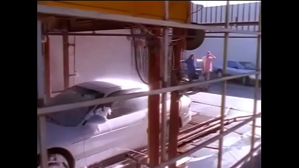 Play MP4 - Blonde hottie with big melons J&period;R&period; Carrington told her sugar daddy that she would like to make sex in the car while dumb washer was drooling over soaping their windshield