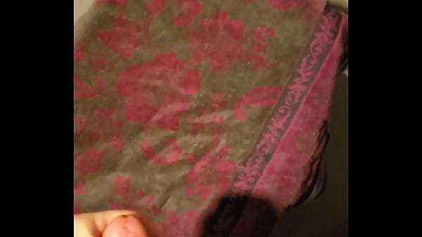 Nonton Anthony Arden Towel Cumshot Pov thumbnail