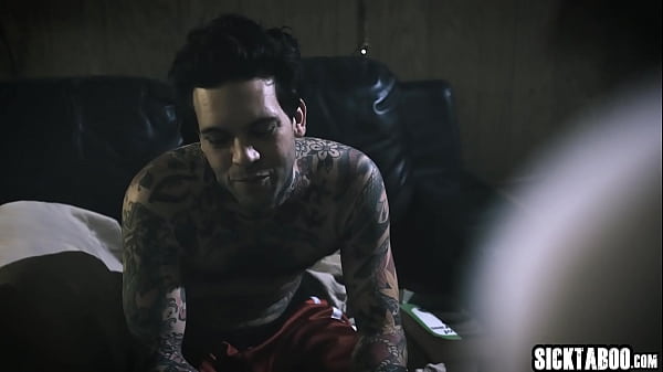 Slutty blonde jumped on_a tattooed guy_with huge cock