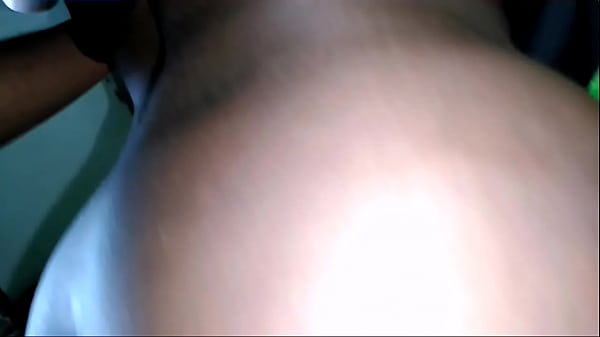 Big booty with wet pussy 