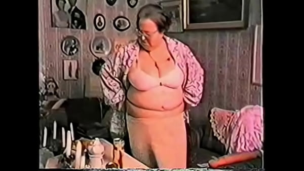 Gisele_74 ans Grosse Salope Avec Son Gode