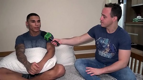 Play MP4 - &num;PapoPriv&ecirc; - Participe do show de sexo ao vivo e interativo do  Pornstar Exxtev&atilde;o no Club Rainbow em S&atilde;o Paulo - Parte 1 - WhatsApp PapoMix &lpar;11&rpar; 94779-1519