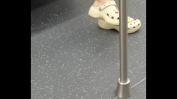 sexy feet and slippers 