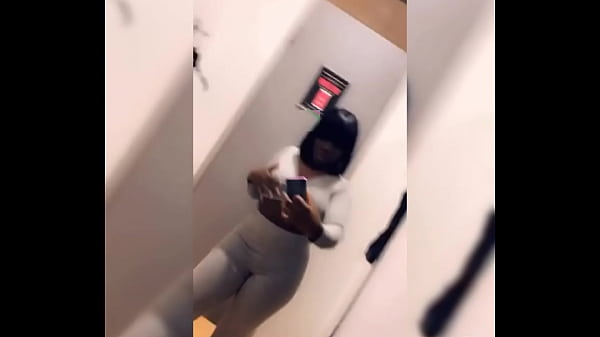 Nonton Dressing Room Vibes thumbnail