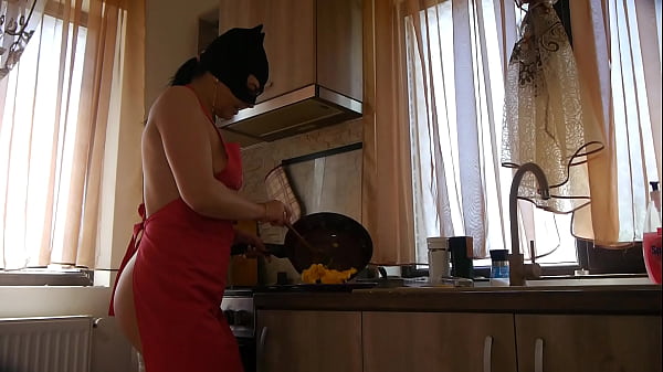 Adventures of MilfyCalla - MIX of cooking while i make sex - preview 