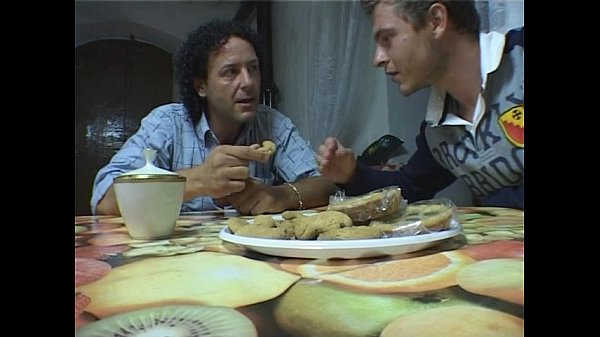 Play MP4 - Giovani Culi Sfondati