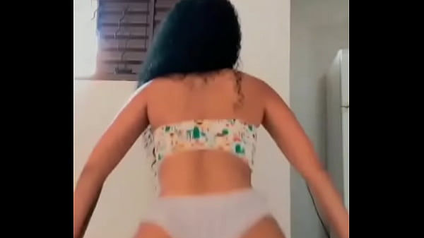 Play MP4 - Novinha dan&ccedil;ando