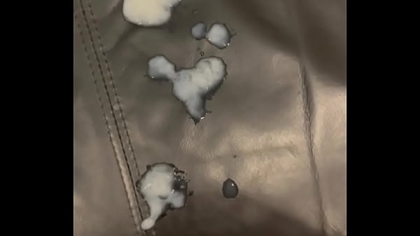 Play MP4 - 7&rdquo; cock cumming on couch cum