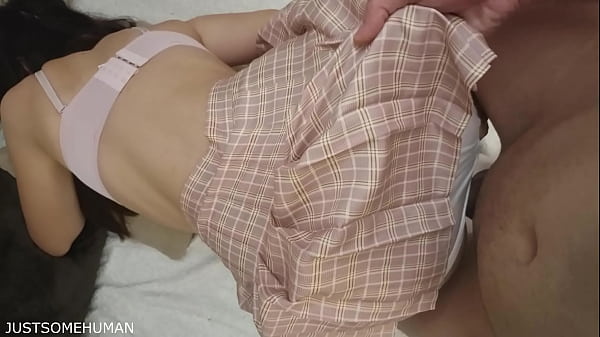 Play MP4 - Mi joven vecina otaku me ayuda con la eyaculaci&oacute;n precoz