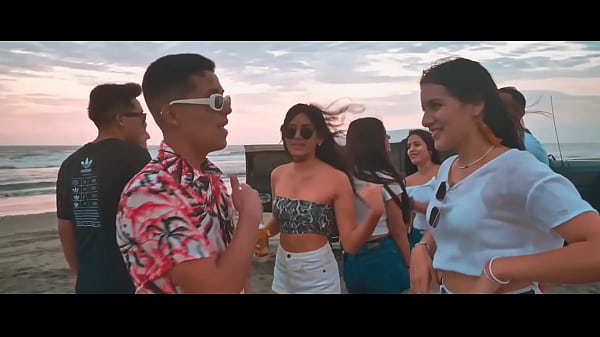 TOLERENATO DESTROZA ANALMENTE LA INDUSTRIA MUSICAL 