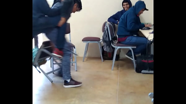 Play MP4 - Cogidon acaba en pelea