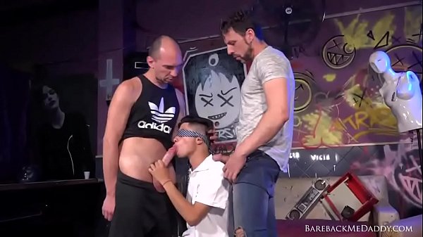 Daddies and Twink Raw Threesome