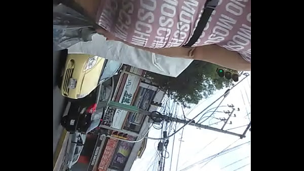 Play MP4 - Un culote rubio