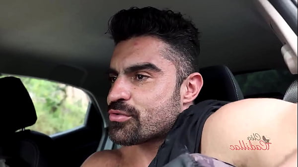 Play MP4 - DEI UMA CARONA E FUI COMIDA NO MEIO DO MATO&period;&period;