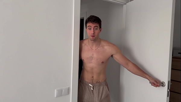 Nonton Little Sofia Woke Up Eager To Have My Huge Cock In Her Tight Pussy thumbnail