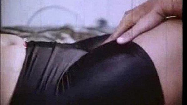 Indian Actress Sindhu fucking with her boyfriend 