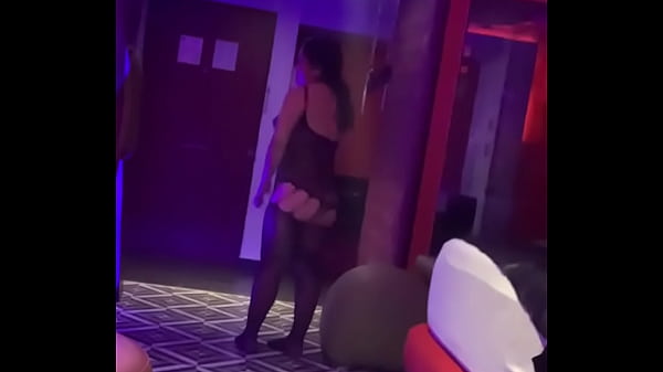 Play MP4 - Mi chaparra bien caliente