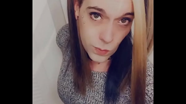 Cute Shemale Wants Your Cock In Her Mouth thumbnail